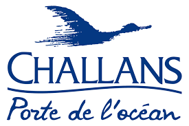 Las, je ne me sens ni les épaules ni la céphalée pour te donner le change, alors je clos si tu me le permets cet échange qui laissera indubitablement béate la dite smalla. La Question Pas Si Bete Pourquoi Le Canard Est Il Aussi Present Dans La Culture De Challans Le Courrier Vendeen
