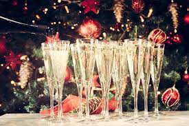 Champagne float cocktail + happy new year! 3 Unique Ideas For The Office Christmas Party