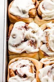 Combine cream cheese, butter, powdered sugar and heavy cream in a stand mixer or mixing bowl. Cream Cheese Frosting For Cinnamon Rolls Without Powdered Sugar