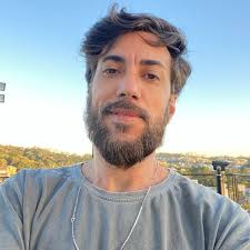 Renato Neves (@artistaneves) • Instagram photos and videos