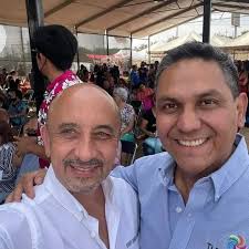 Dr. Roberto Albarrán Oficial (@dralbarranoficial) • Instagram photos and  videos