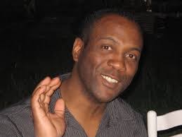 Jean Jose's Instagram, Twitter & Facebook