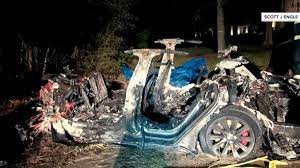 Tesla CEO Elon Musk responds to Texas crash in investigation into two deaths