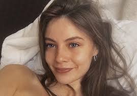 Resident Evil 2: svelati i modelli che hanno ispirato i personaggi Claire,  Leon e Marvin