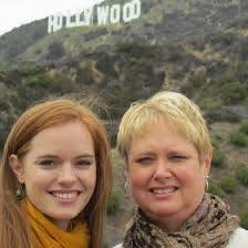 Jan Willard's Instagram, Twitter & Facebook