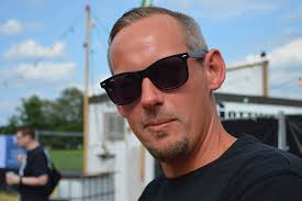 War es denn zu glauben!? 🤩 Unsere fleißige HOAX-Crew, die Musiker auf der  Bühne und vor allem ihr Menschen davor, machen unser kleines Festival zu  einem Riesenevent! 🔥🔥🔥 Dafür möchten wir euch