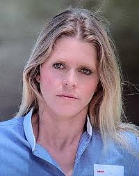 Jaime's encounter with fembots in The Bionic Woman