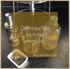Demaquillant Biphase Maison En 2020 Demaquillant Fait Maison Produits De Beaute Faits Maison Demaquillant Maison