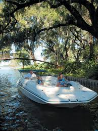 Fun Things To Do In Winter Haven Florida Florida Travel Channel Florida Vacation Destinations Tips A Winter Haven Winter Haven Florida Florida Vacation