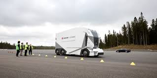 But remember that this pricing is much more competitive than a price for hiring long if you are moving cross country and not storing your possessions, i would suggest movers. Electric Autonomous T Pod Truck Making Deliveries In Sweden Electrek
