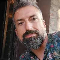 90+ profili “Elio”