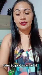 Pastora Sandra Dançando No Palco