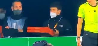 Leicester city sporting braga vs. Watch Hilarious Moment Confused Pizza Delivery Kid Turns Up At Molde Clash With Hoffenheim In Middle Of Match