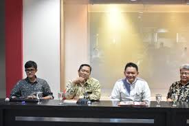 Pusat les privat | guru les privat nasional & internasional tk sd smp sma un osn simak ui sbmptn & mahasiswa di jabodetabek: Kunjungan Sma Islam Al Azhar 3 Fakultas Hukum Universitas Indonesia