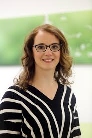 Inducted into songwriters hall of fame in 1999. Darin Jablonka