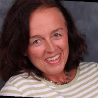 2100+ "Perras" profiles