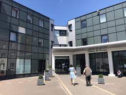 We did not find results for: A Amiens Vivalto Sante Rachete La Clinique De L Europe Et Lorgne La Polyclinique De Picardie