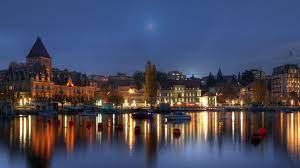 Lausanne has a picturesque old town to offer you, where you will find some comfortable holiday apartments. Lausanne Switzerland Lake Geneva Pecb Insights