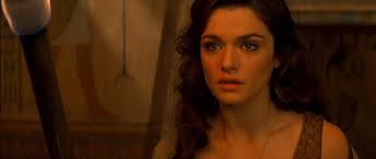 Rachel Weisz: Η γυναίκα που τύλιξε τον 007