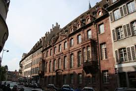 Envoyer, nus, envoyer des nus, techno, supreme, rouges, blancs, rouge et blanc, simples, minimal, de rue, dms, nu. 25 Rue De La Nuee Bleue Strasbourg Archi Wiki