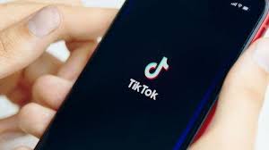Cerca l'oggetto più vicino a te e incontra il venditore. Cara Menghilangkan Watermark Di Video Tiktok Untuk Android Dan Ios Tribunnews Com Mobile