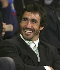 The Statue Guy 🐐💙❤️✊🏾