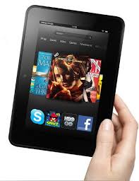 According to the amazon kindle fire page, charges in approximately 11.5 hours from your computer via the included usb charging cable. well, i know that a kindle is for reading books, so if it does not i would either get a new one, or talk to a computer store person about it. Helpful Tips For Charging Your Kindle Fire Hd Tablet 30 Faster