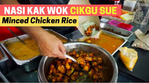Masukjan 3@4 keping kulit limau dlm sambal dan gaul rata. Nasi Kak Wok Cikgu Sue Terbaik Dari Ampang Minced Chicken Rice Icookasia Youtube