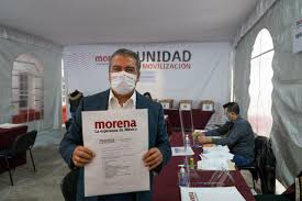 Morelia tienen registradas mil 716 casos confirmados de coronavirus y 120 decesos por la enfermedad, por lo que la tasa de letalidad a bajo ese complicado panorama hago un llamado al gobierno de morelia para que ayuden a reducir los contagios, dijo. La Jornada Solicita Licencia Alcalde De Morelia