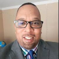 100+ "Luckett" profiles