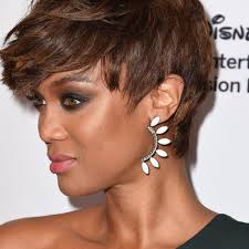 The bangs make the hair look voluminous and thicker. 50 Classic And Cool Short Hairstyles For Older Women