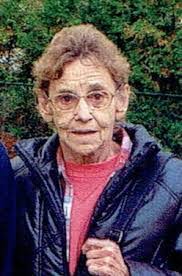 Brenda Brunelle's Instagram, Twitter & Facebook