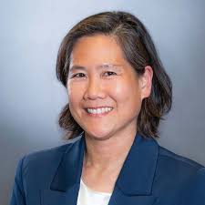 What Makes Customers Trust Community Banks?