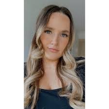 Katie Diane's Instagram, Twitter & Facebook