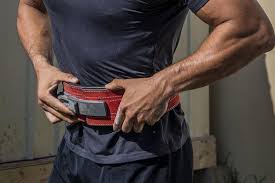 Should You Wear A Weightlifting Belt?