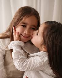 Ese amor 🤎 #LeidyCorreaFotografia #fotografíainfantil #fotografiafamiliar