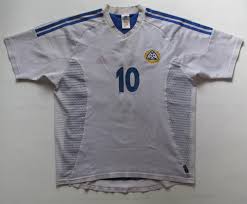 Main tournaments (leagues, championships, cups) list. Finland Home Camiseta De Futbol 2003 2004