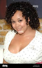 Wilhemina Harris's Instagram, Twitter & Facebook