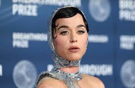 Katy Perry's "Hooded Mirrorball" Dress Served Major Sideboob