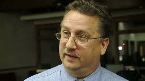 Becky Hillenburg's Instagram, Twitter & Facebook