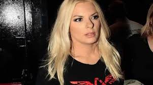 Καταζητείται από την αστυνομία η αννίτα πάνια. Annita Pania O 8anatos O Erxomos Toy Deyteroy Paidioy Kai O Deyteros Gamos Olh H Alh8eia Irafina