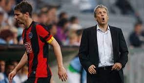 Jun 25, 2021 · lucien favre, a former switzerland midfielder, has managed nice, hertha berlin, borussia monchengladbach and most recently borussia dortmund. Grunde Fur Die Entlassung