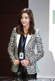 If this happen to you, please. Ad Genius Lee Tae Baek Han Chae Young Is A Stylish Ad Hancinema