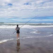 Ocean Surfcasting Surfcast Fishing Rod Bait Hook Sinker Waves Beach Sand Newzealand Nz Nature Outdoors Fish Nzfishi Fishing Rod Fish Rod
