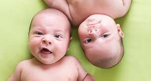 Phụ nữ mang song thai tăng cân thế nào là vừa? Dinh dưỡng ra sao?