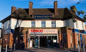 How Supermarkets Choose Where To Open And Where To Close Tesco Tesco Supermarket Supermarket