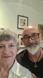 Hairstylist in Defiance for layers?