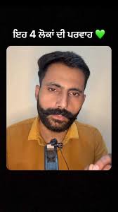 #holidayvibes #parade #holidaymarket #saturdayvibes