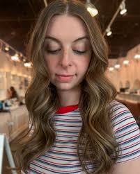 Lexi Lambert || MI HAIRSTYLIST (@lexi.bombshellbdb) • Instagram photos and  videos