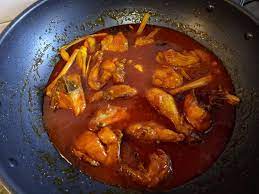 Dah lama resepi ini disalin, cuma belum ada kesempatan dan masa yang sesuai untuk dicuba sendiri. Ayam Masak Merah Untuk Juadah Pagi Raya Sedap Kebabom Kalau Ada Bahan Ni Wajib Cuba Keluarga